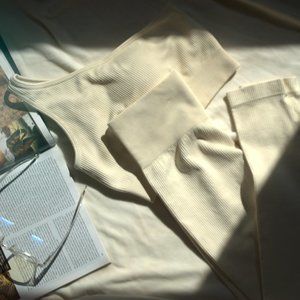 Creme 2pc Workout Set